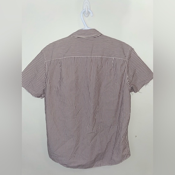 American Eagle button up t-shitt - Picture 2 of 3